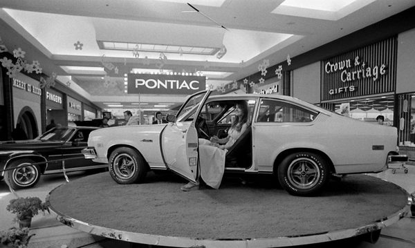 Westwood Mall - Old Photo Of Mall